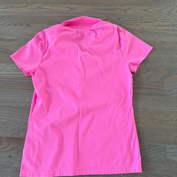 Lilly Pulitzer bright pink shirt with gold buttons Size M - Picture 4 of 7